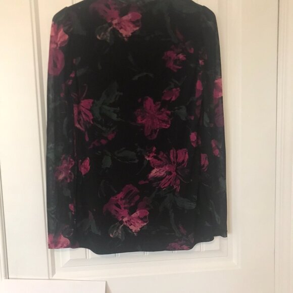 RW&CO Mesh Floral Top - Picture 2 of 2